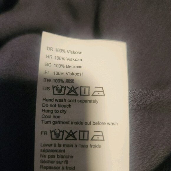 Billabong Floral Off the Shoulder Long Sleeve Top Light It Up Black Large NEW - Picture 10 of 14